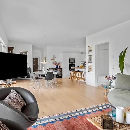 Beautiful In With Wifi *