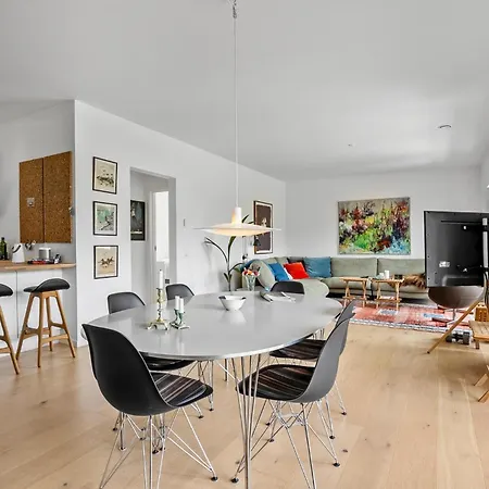 Beautiful In With Wifi Fårevejle